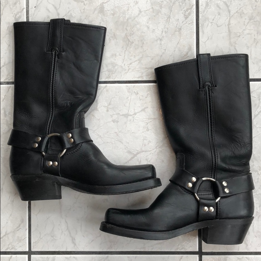 Frye harness 12R boots leather black